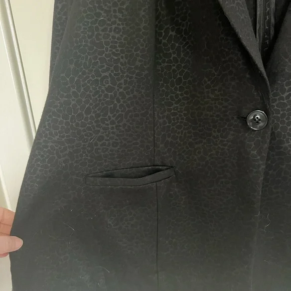 Torrid Black Blazer - Picture 5 of 6